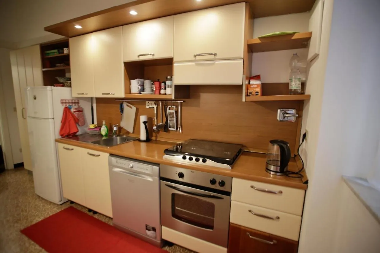 D2 Apartment Genova Italy